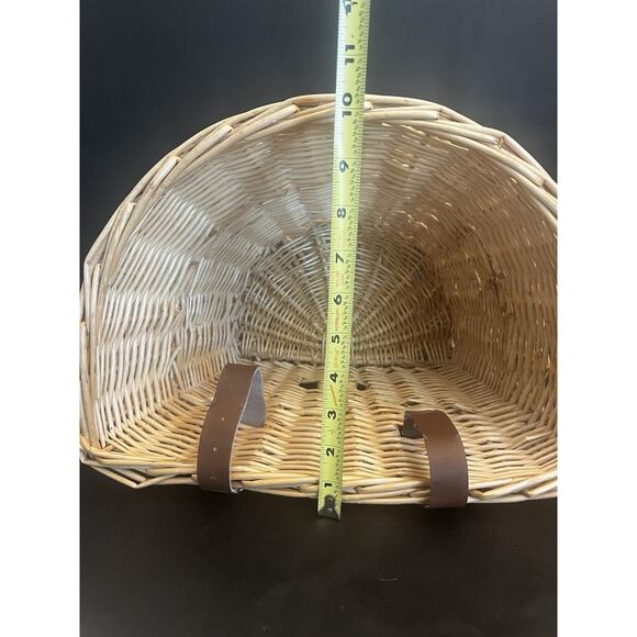 Bicycle Front Basket | Wicker Bike Storage| Straps | Hang | 10x13 | VTG Style - Picture 5 of 9